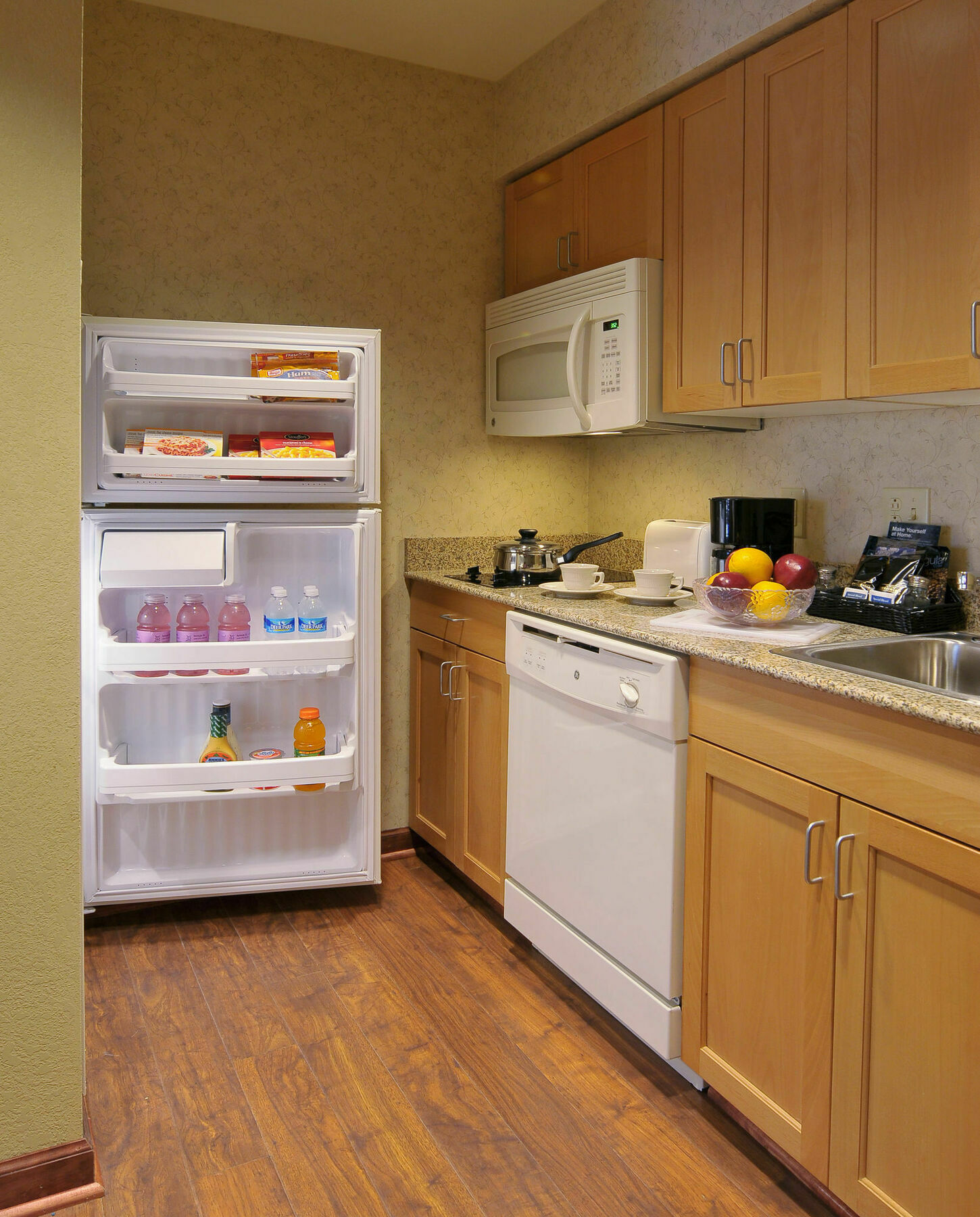 Homewood Suites By Hilton At Carolina Point - Greenville Restaurant photo